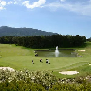 Hotel Château Et Golf De Taulane, La Martre